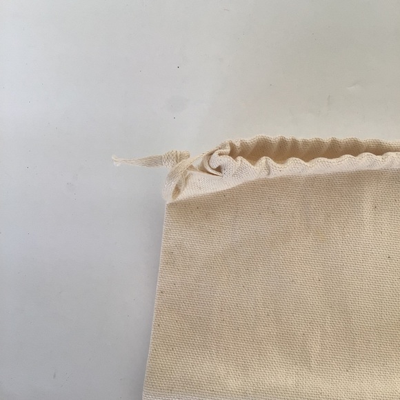 VALENTINO GARAVANI DUSTBAG NEW - Picture 3 of 5